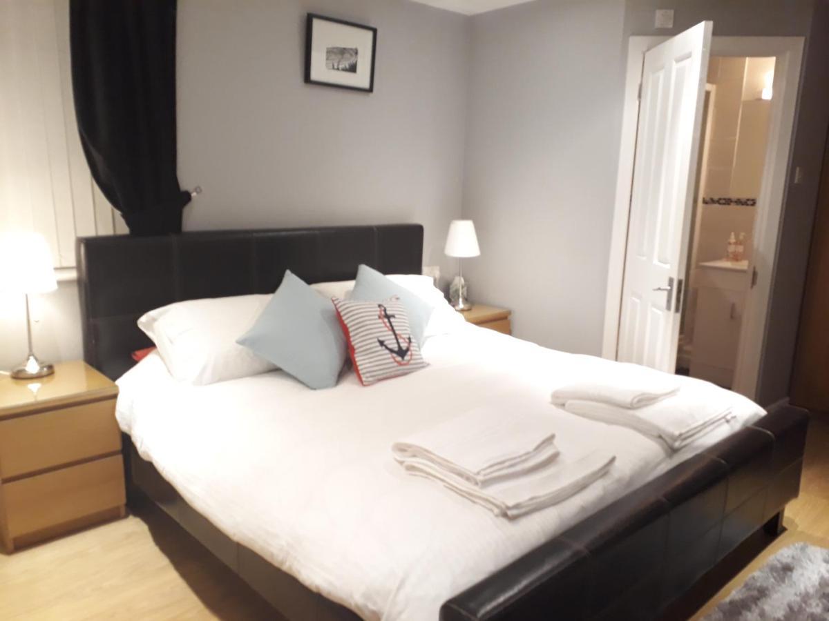 Coast 77 B&B Poole Εξωτερικό φωτογραφία