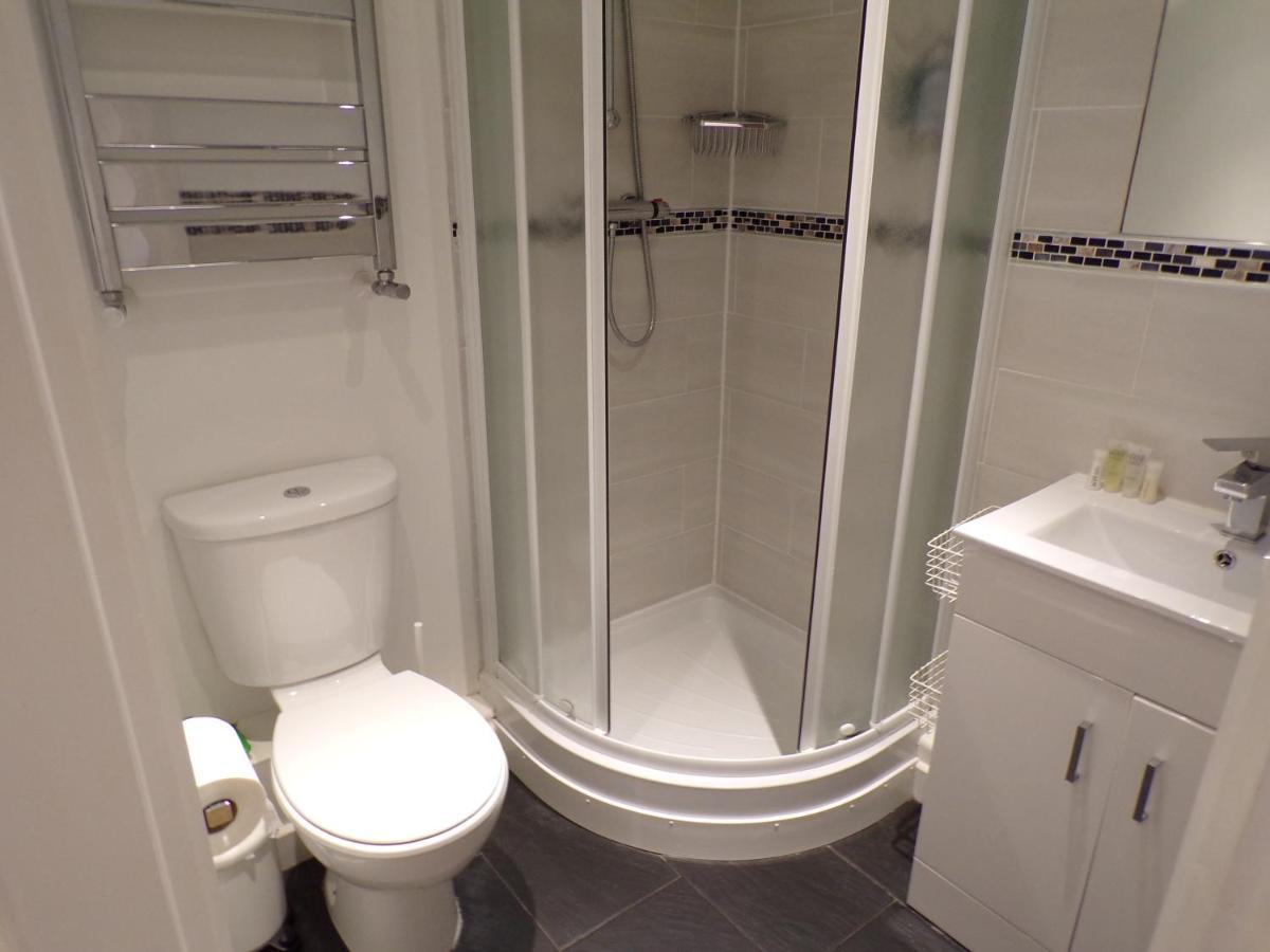 Coast 77 B&B Poole Εξωτερικό φωτογραφία